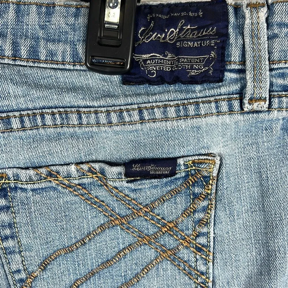 Vtg. ‎ LEVI STRAUSS SIGNATURE COLLECTION Low Rise Flare JEANS Women -Junior 15
